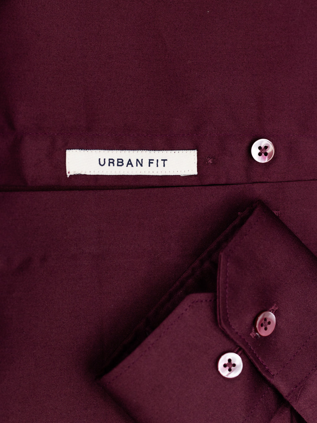 Solid Stretch Shirt in Maroon