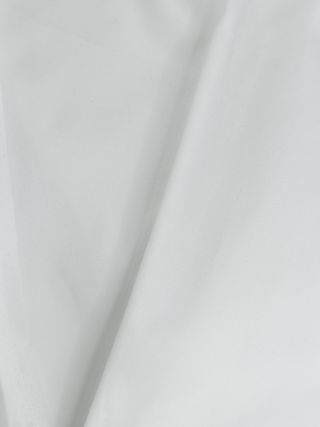 Solid Stretch Shirt in White