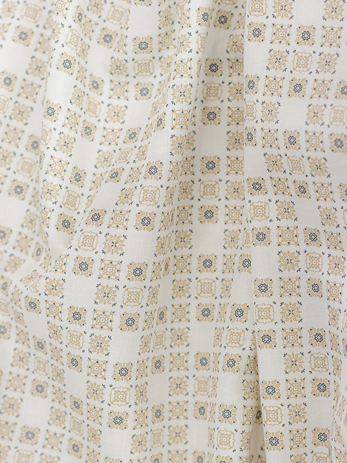 Geometric Print Shirt in Beige & White