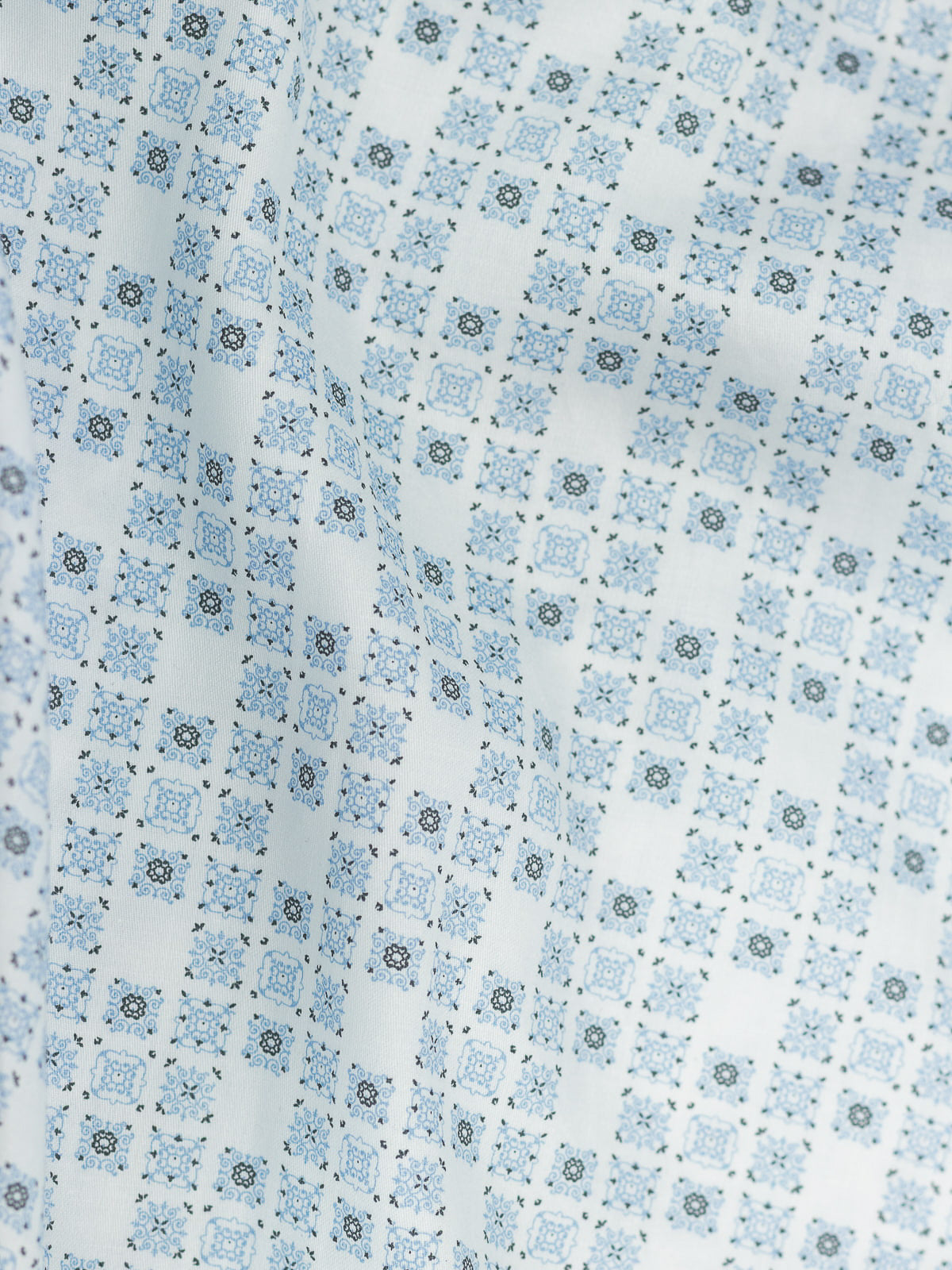 Geometric Print Shirt in Blue & White