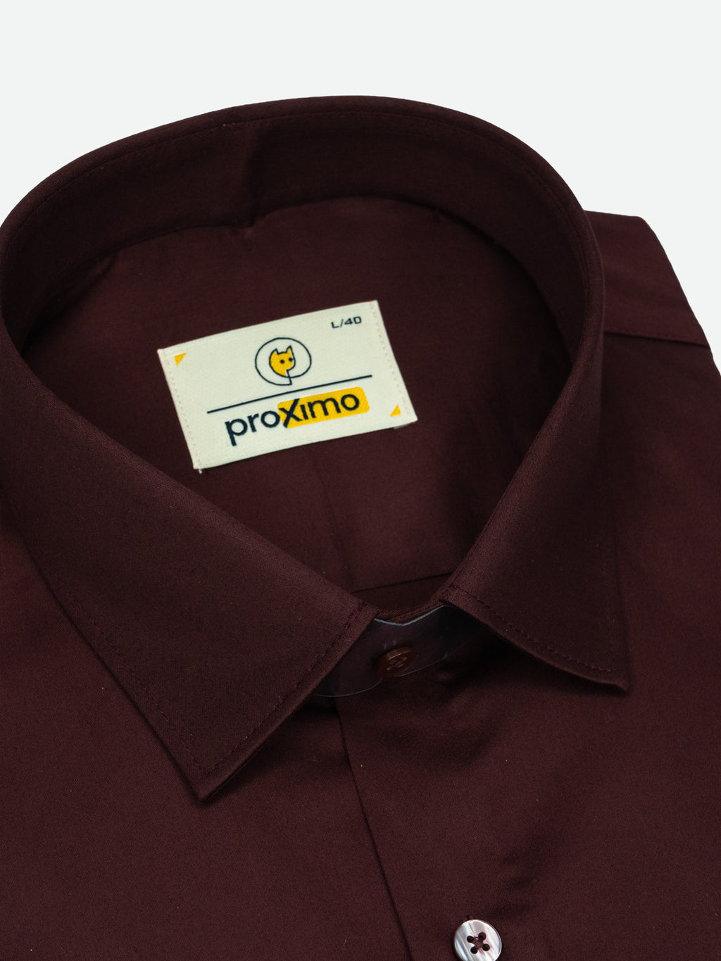 Solid Stretch Shirt in Maroon