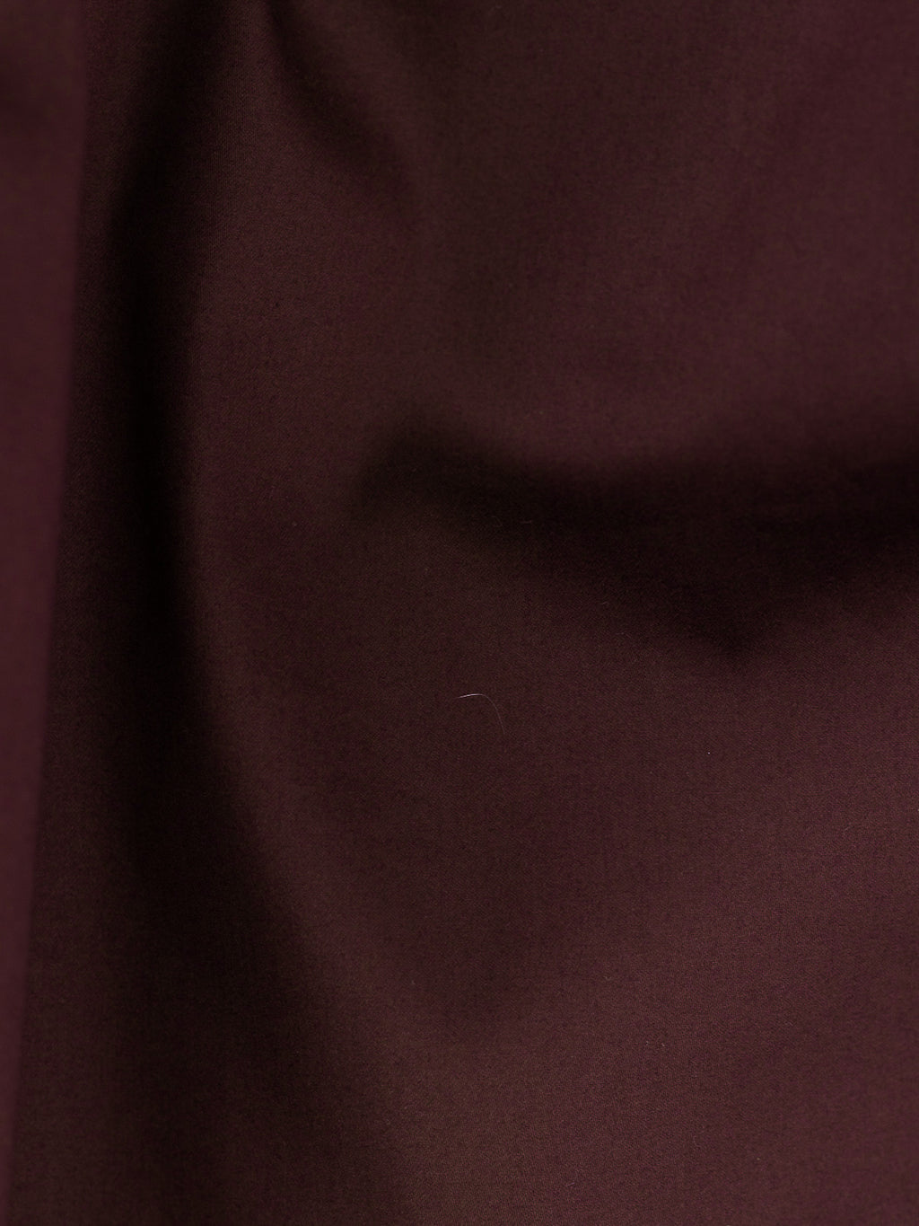 Solid Stretch Shirt in Maroon