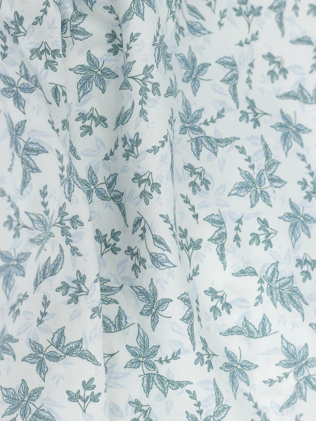 Ivory White Classic Paisley Print