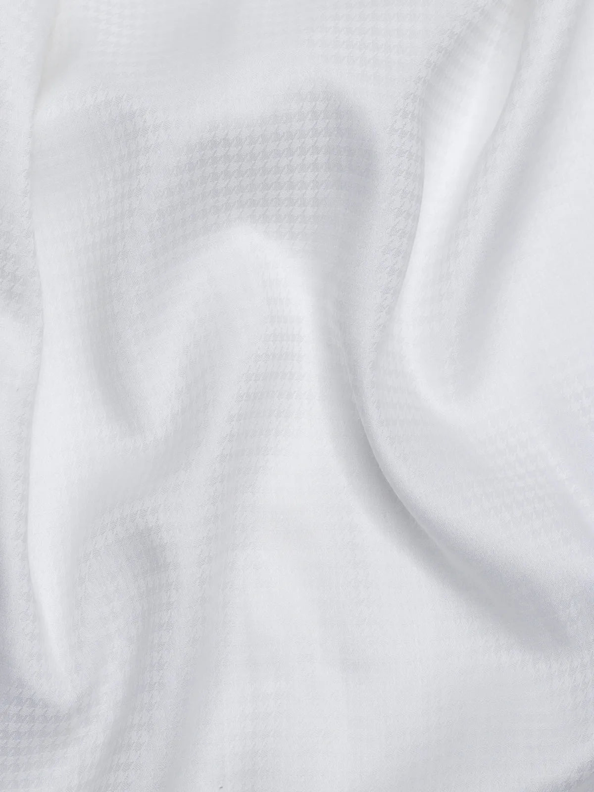 White Dobby Houndstooth